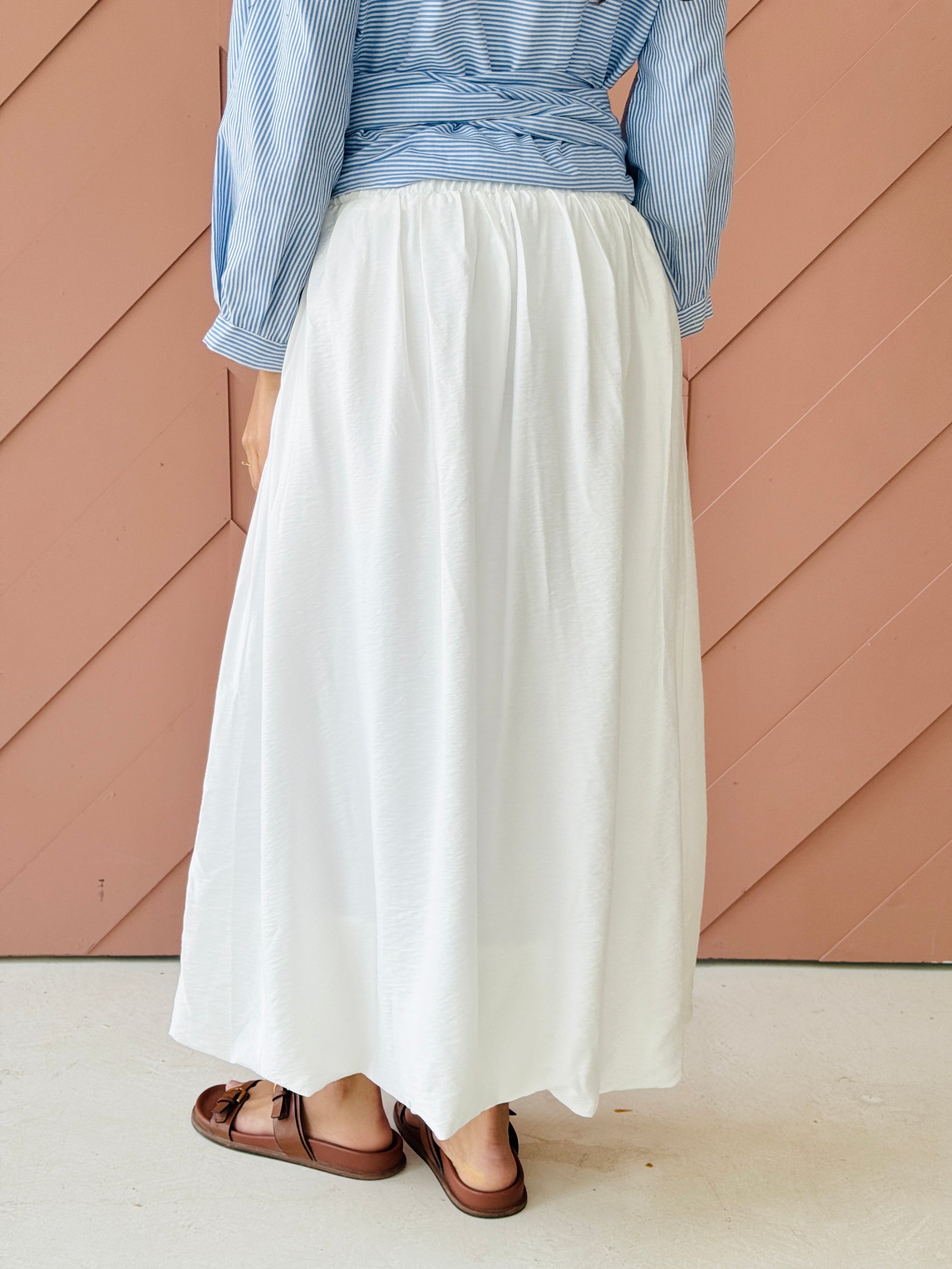 Off White Balloon Skirt