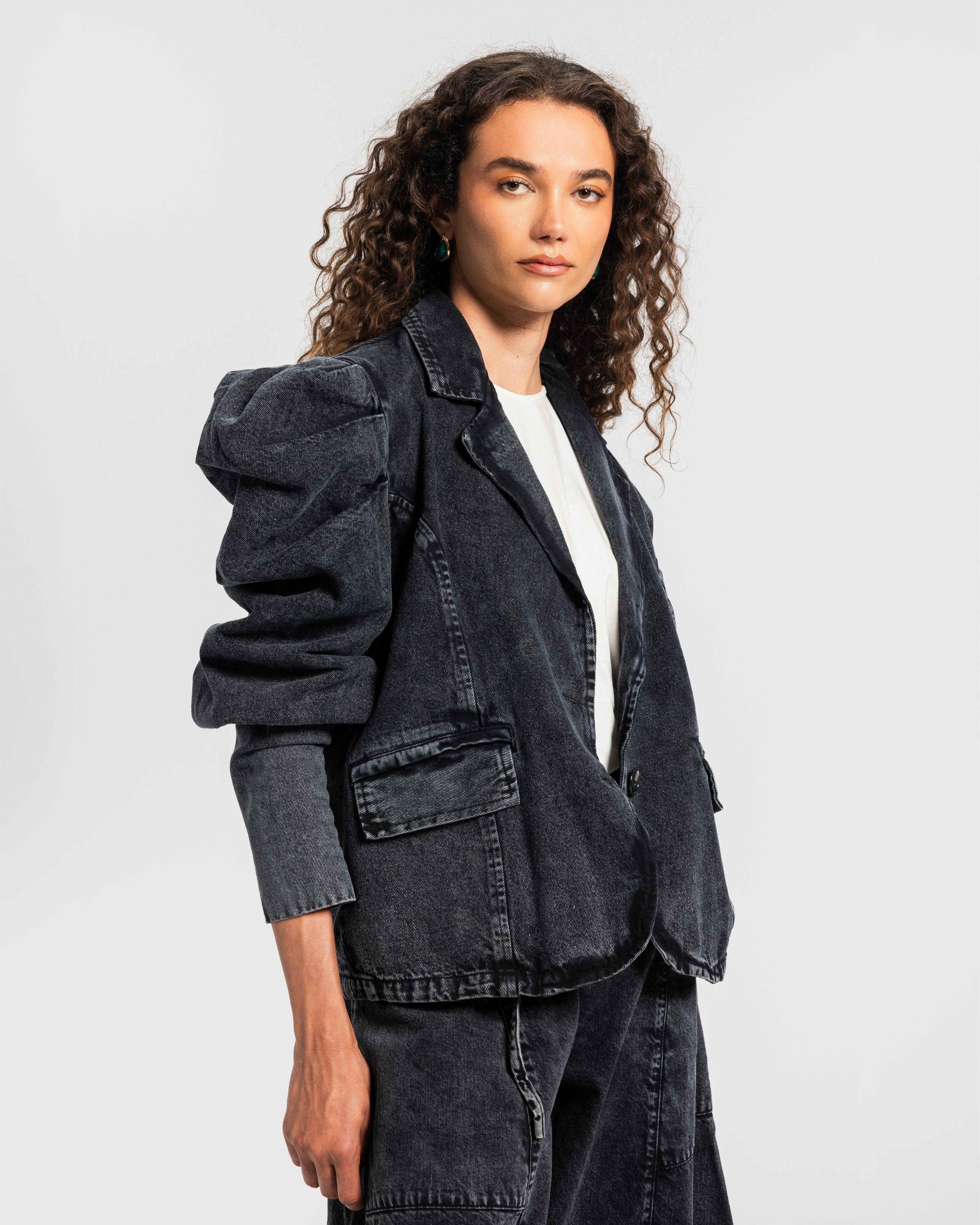 Black Gathered Sleeves Denim Jacket