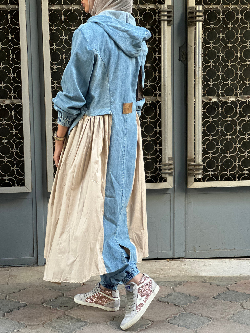 Denim Groovy Cardigan In Beige