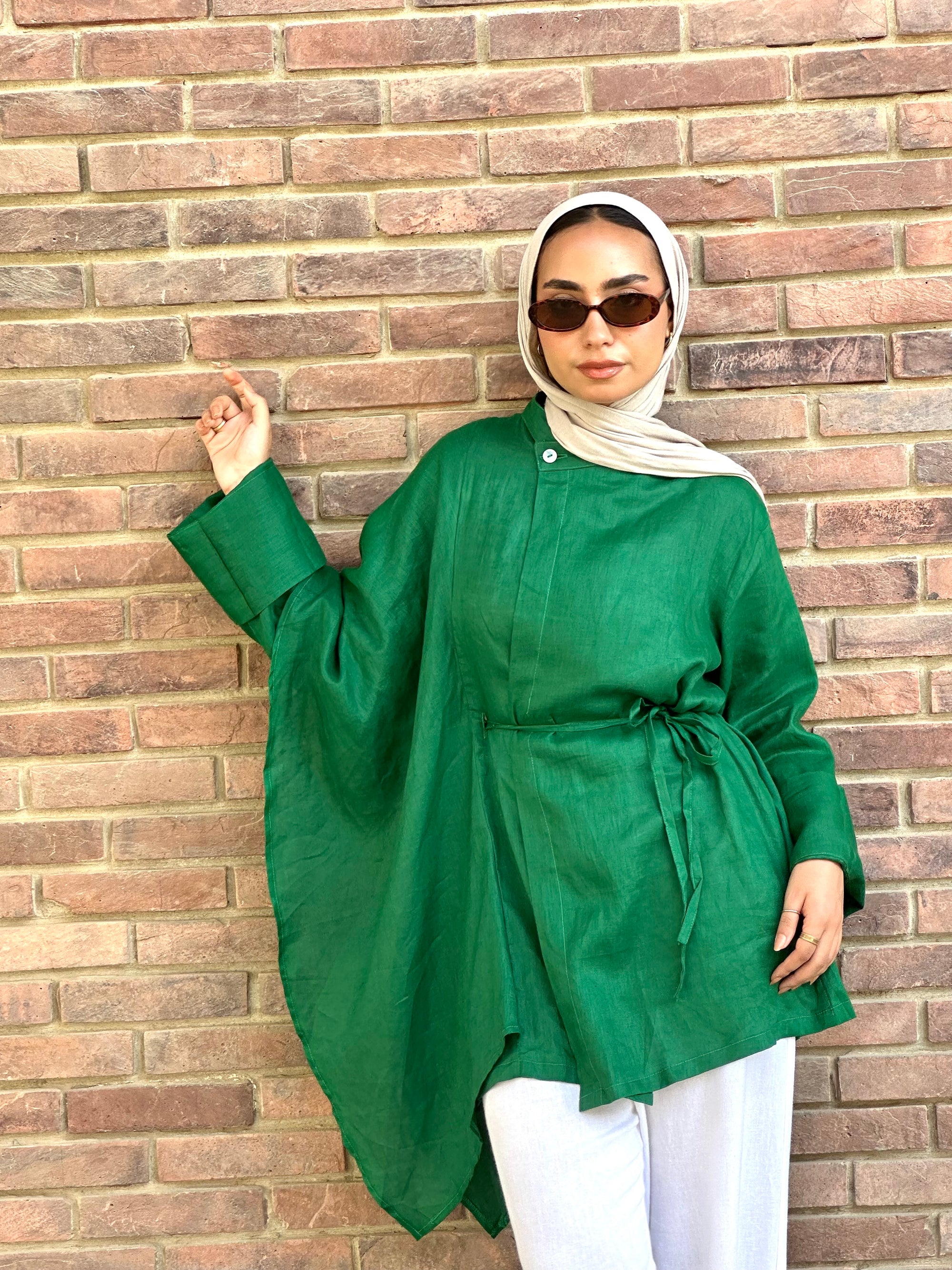 Green Side Ruffle Linen Shirt