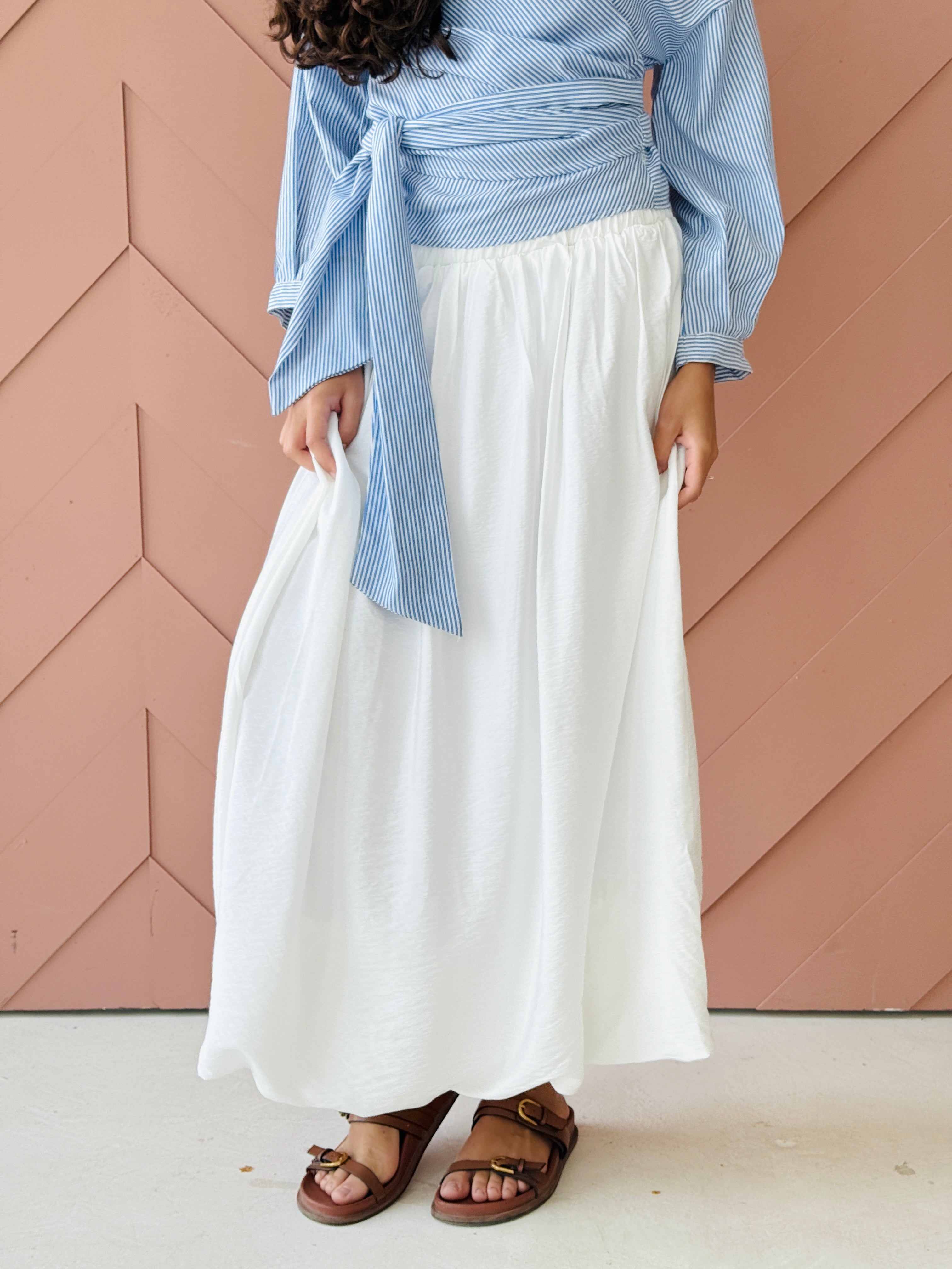 Off White Balloon Skirt