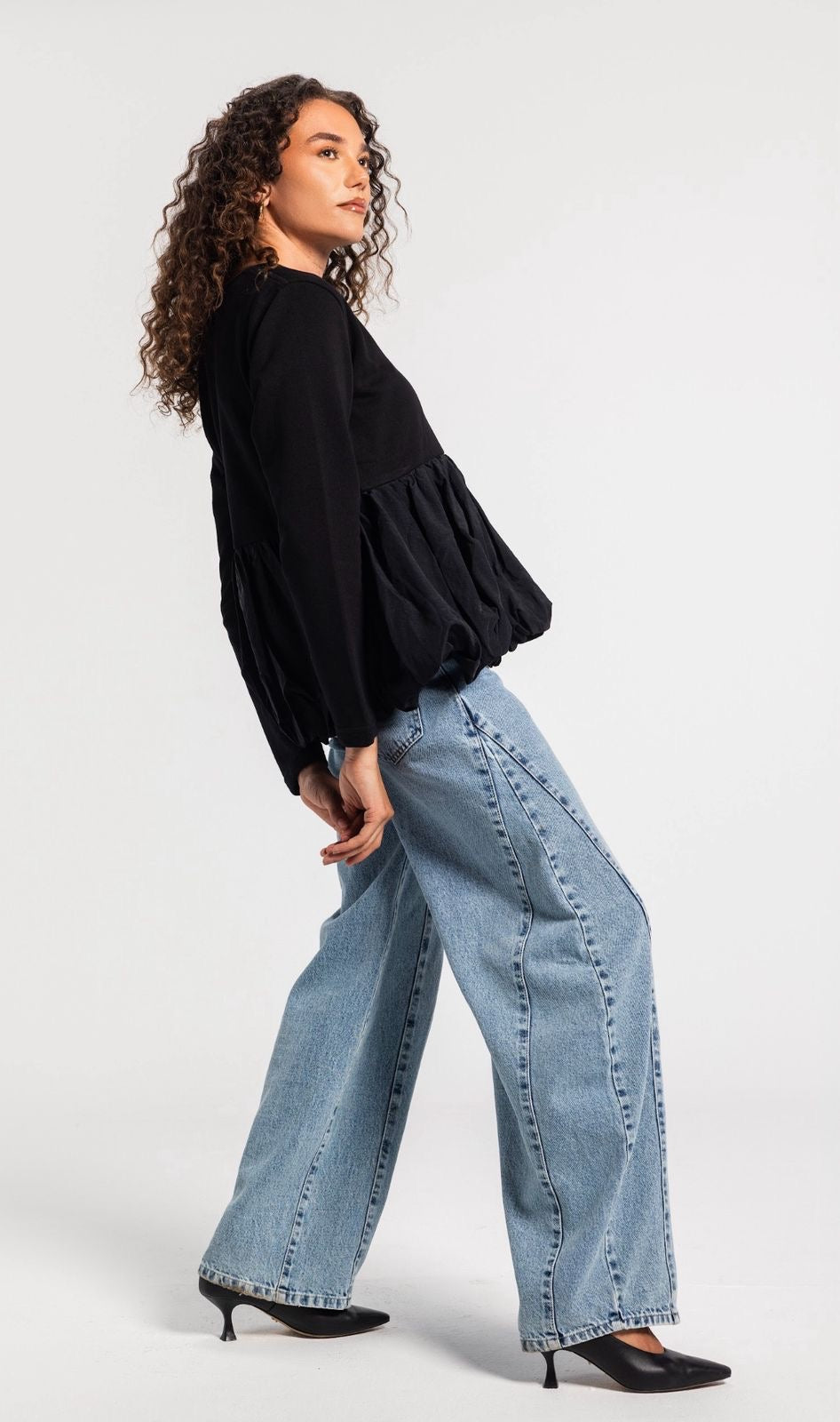 Long Barrel  Denim Pants