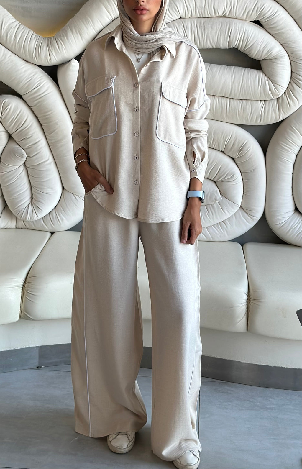 Beige Lined Set