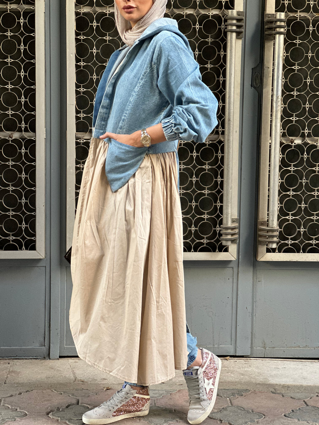 Denim Groovy Cardigan In Beige