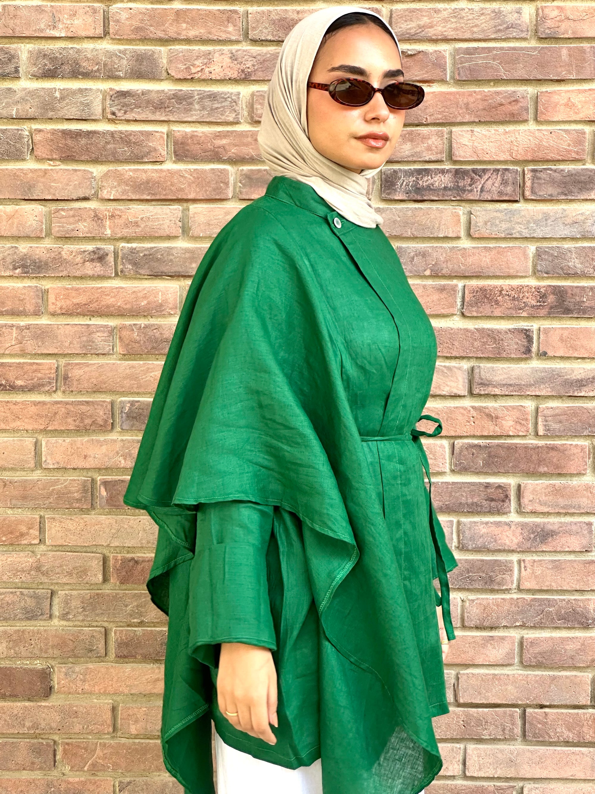 Green Side Ruffle Linen Shirt