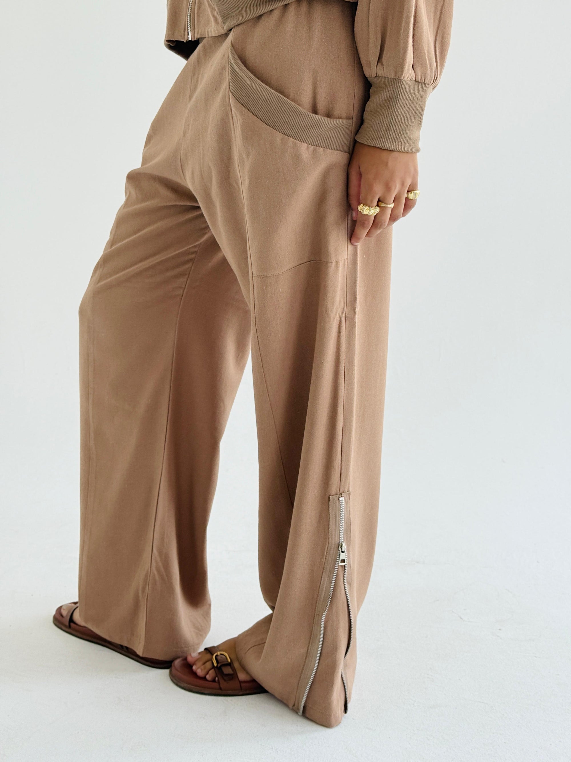 Cafe Zip Up Linen Set