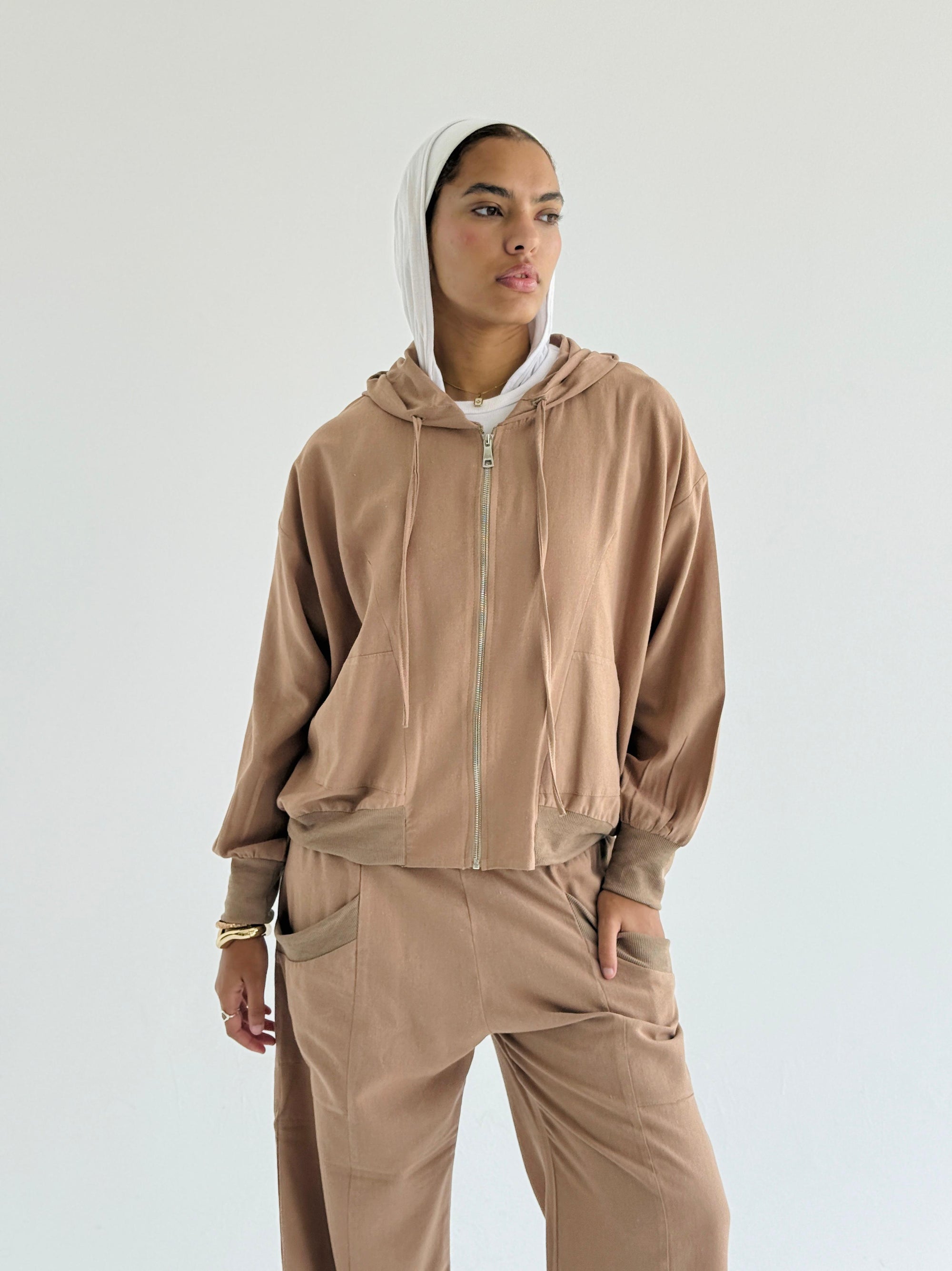 Cafe Zip Up Linen Set