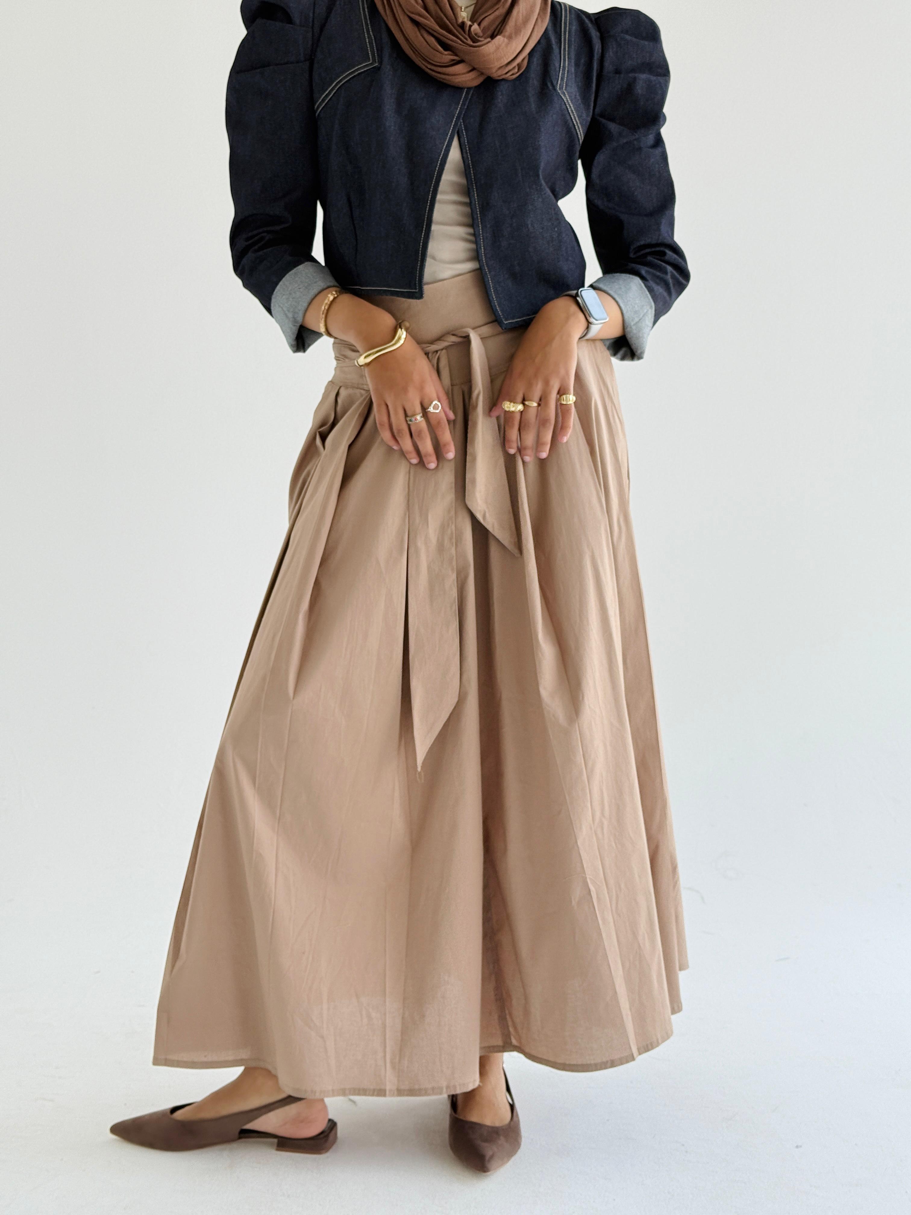 Cafe Belted Poplin Skirt