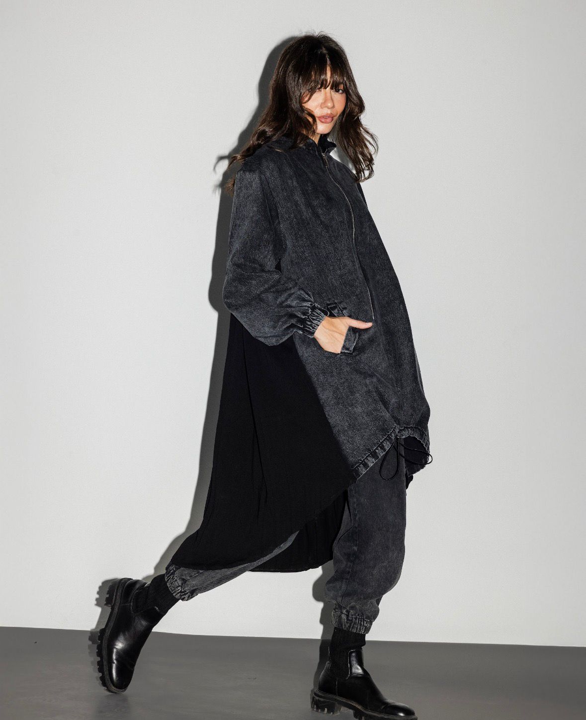 Back Pleats Denim Jacket