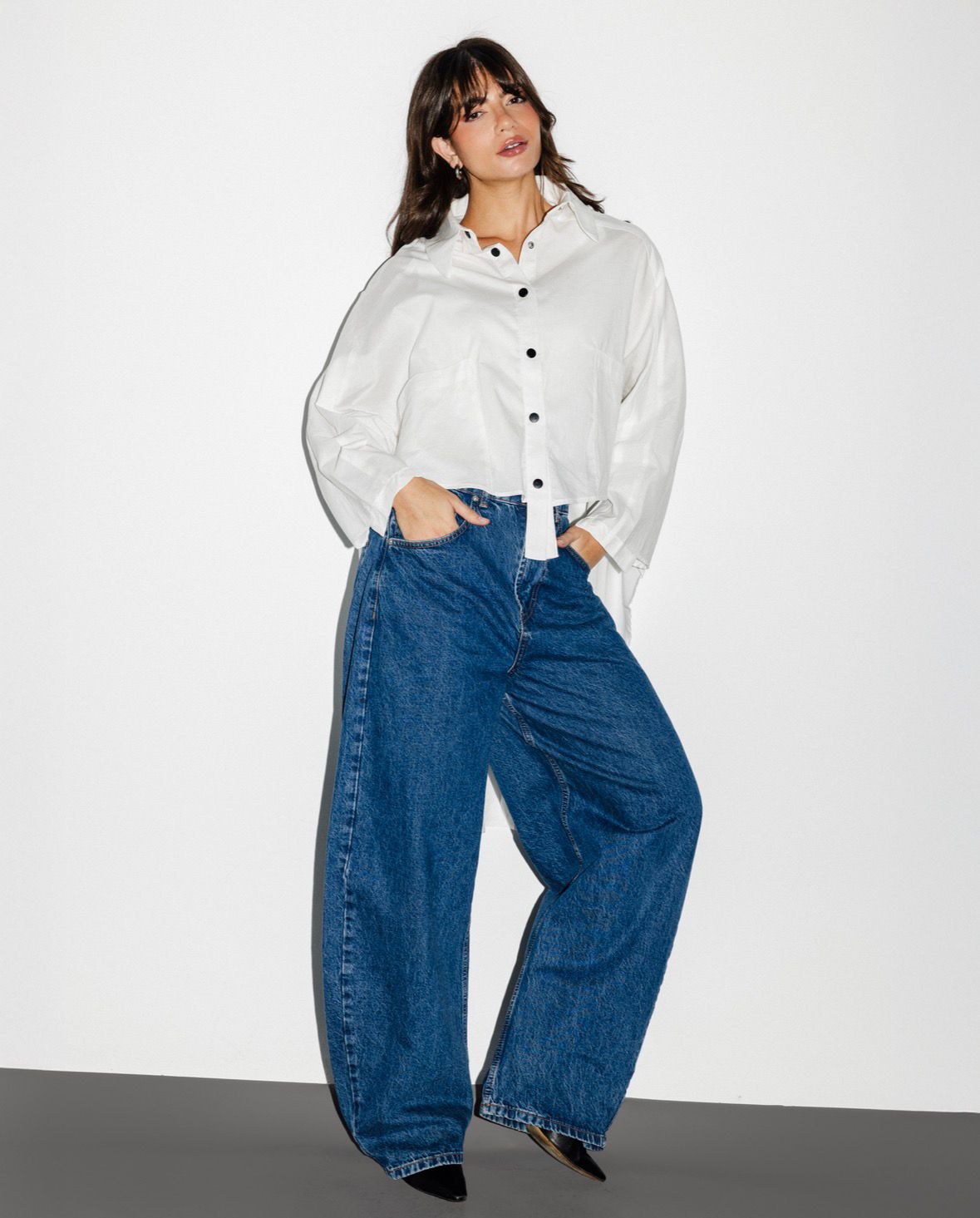 Off-White Cropped Buttoned Shirt