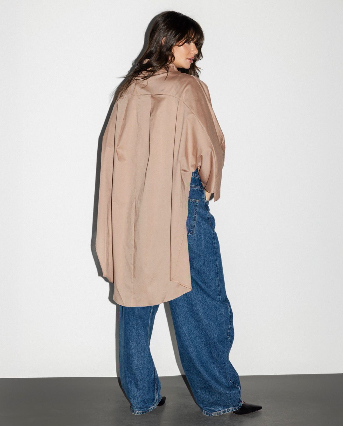 Beige  Cropped Buttoned Shirt