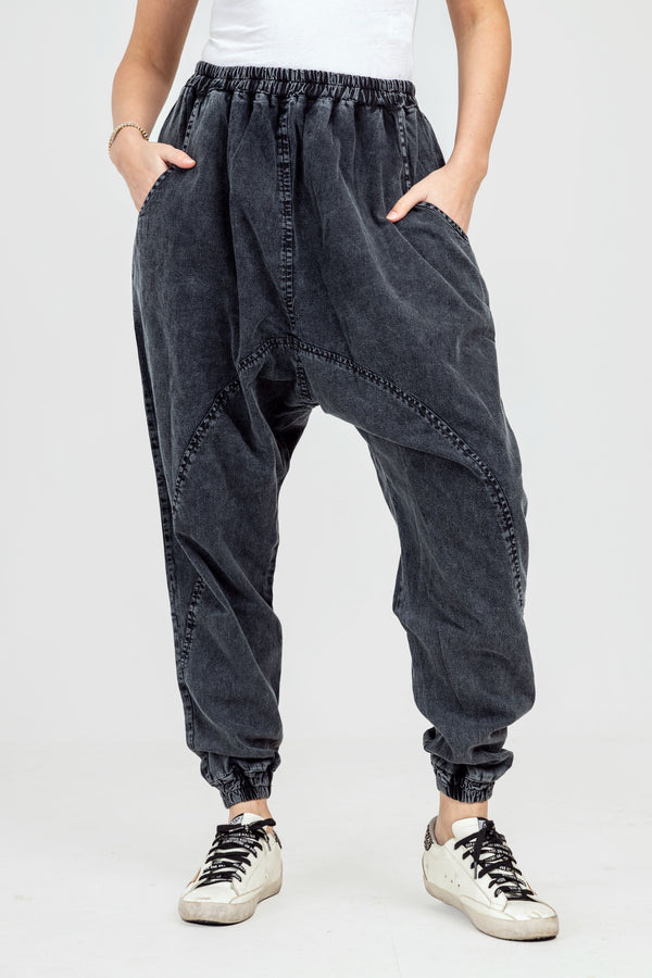 Plus Size - Simple Pure Color Loose Jeans | Loose jeans, Vintage harem pants,  Denim pants women